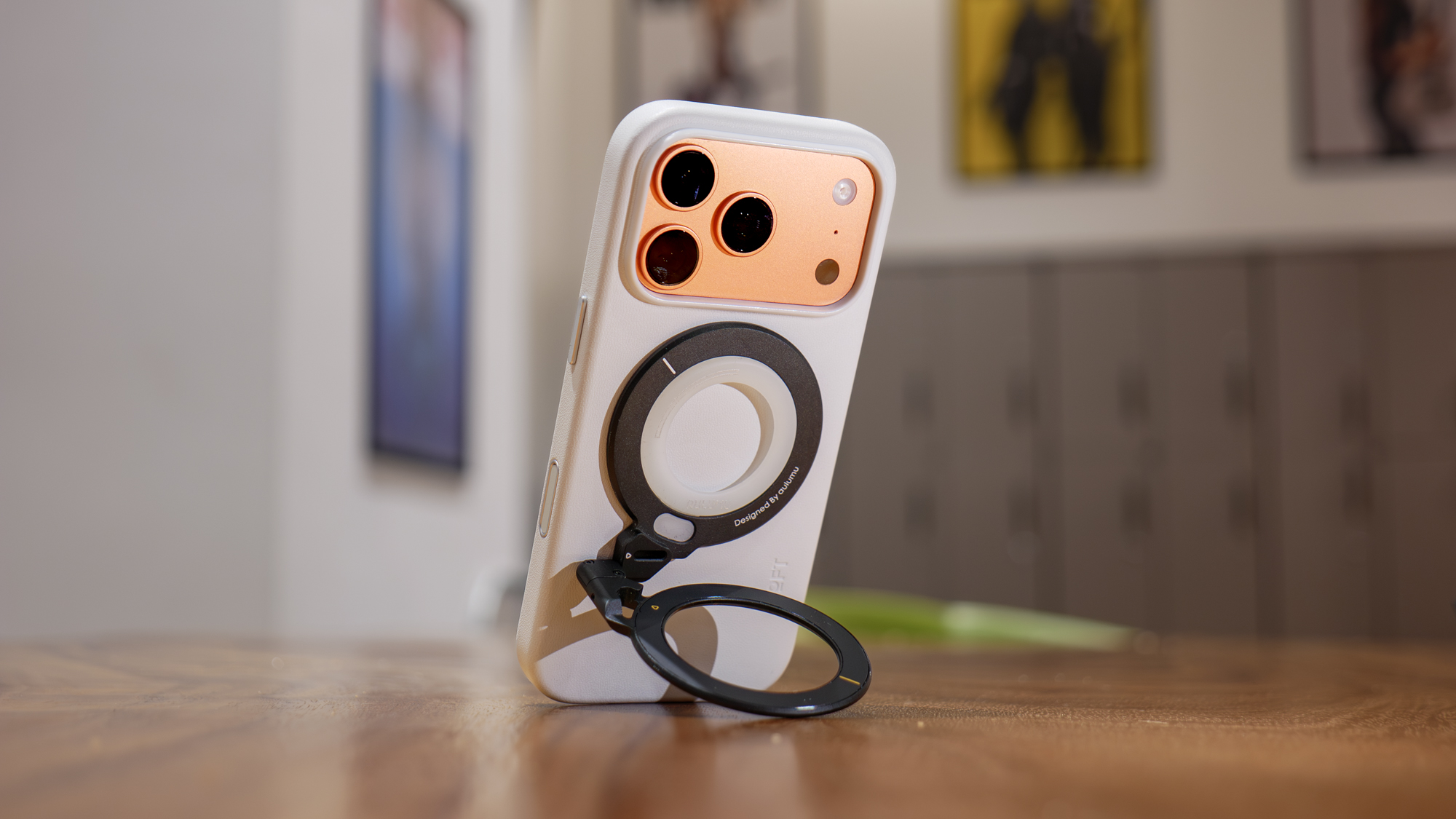 Aulumu G09 Infinite 360&deg; MagSafe Stand.