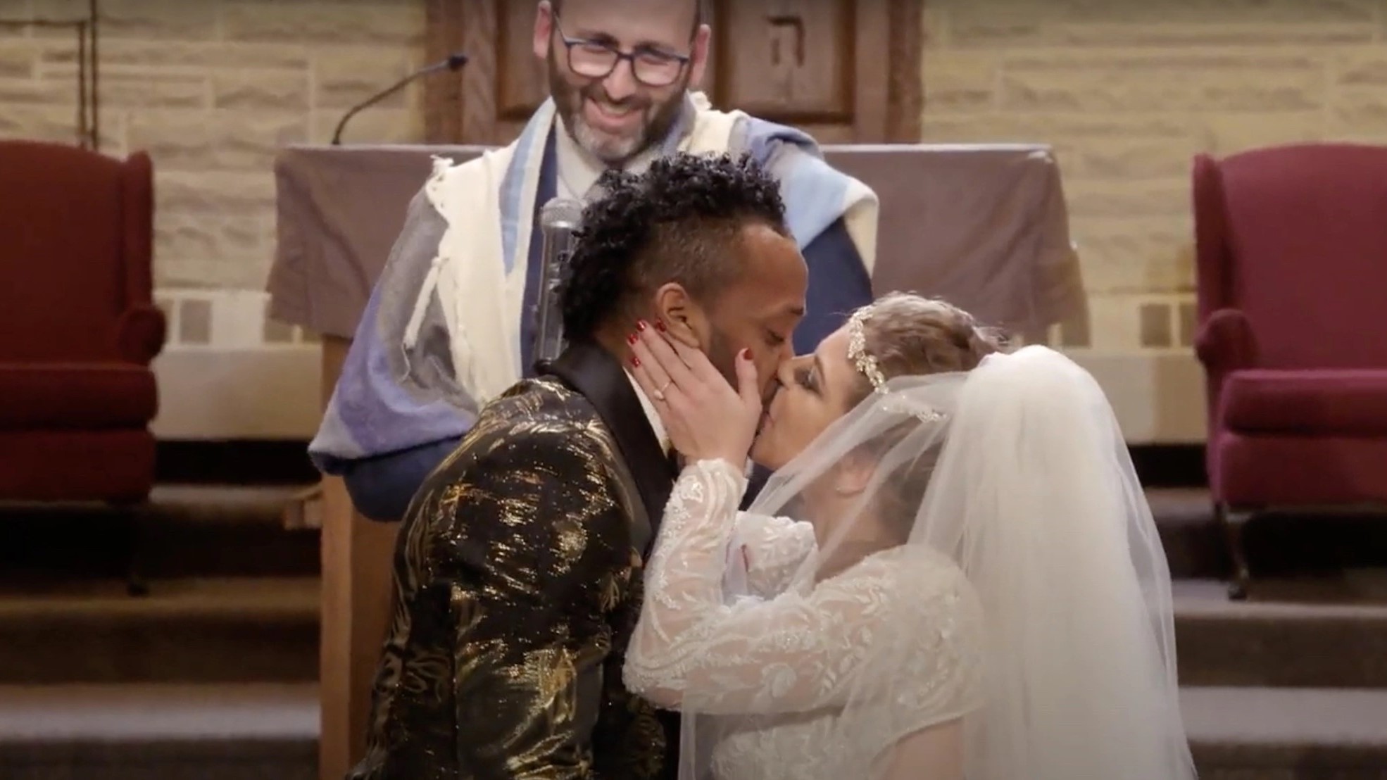 90 Day Fiancé's Ari and Bini finally get married What to Watch