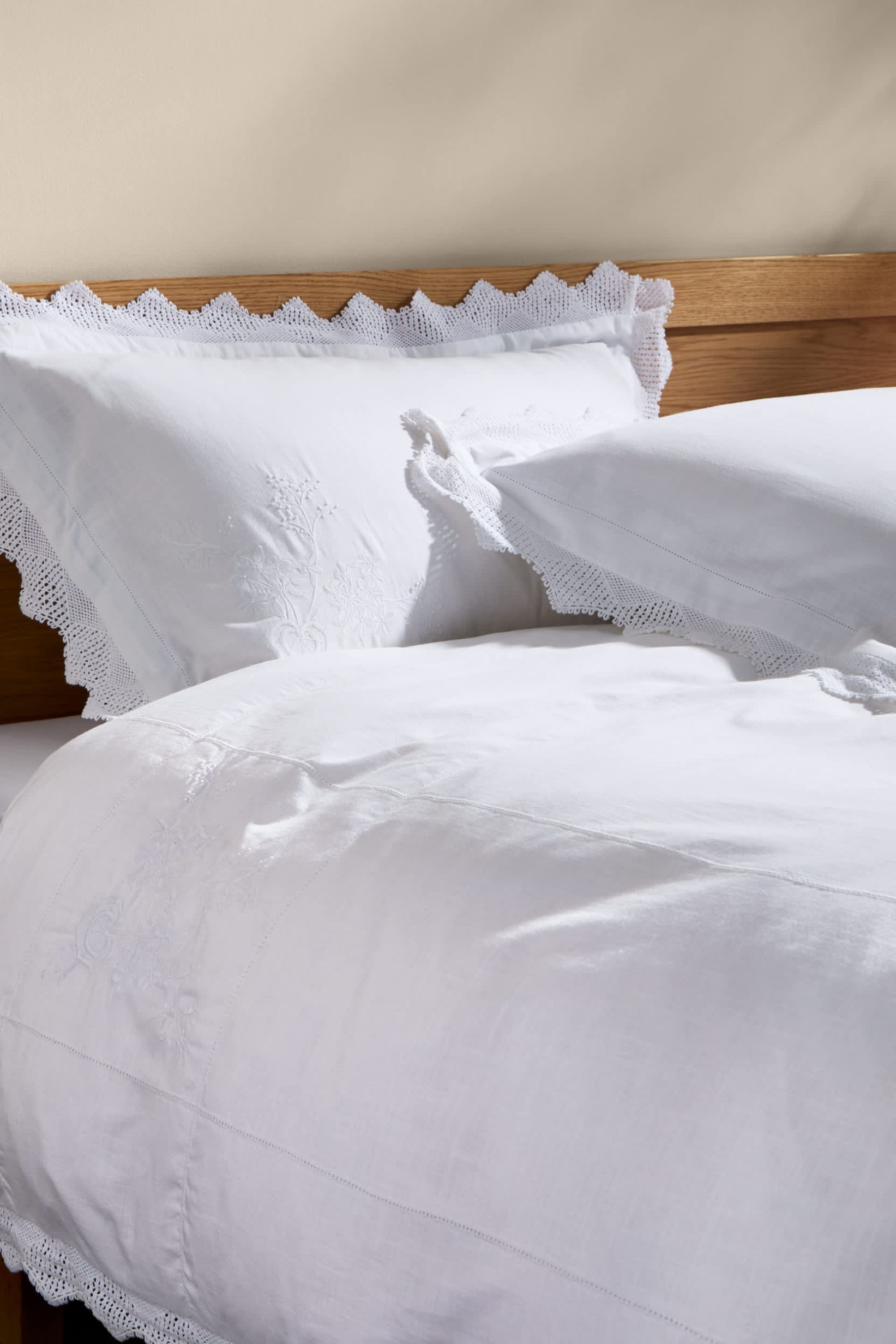 M&amp;amp;S Collection, Pure Cotton Vintage Lace Embroidered Bedding Set