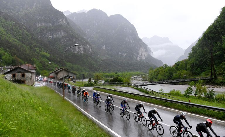 The Giro d'Italia peloton