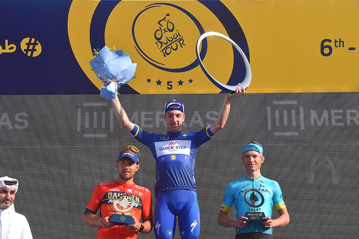 Elia Viviani (Quick-Step Floors) won the 2018 Dubai Tour ahead of Magnus Cort (Astana) and Sonny Colbrelli (Bahrain-Merida).