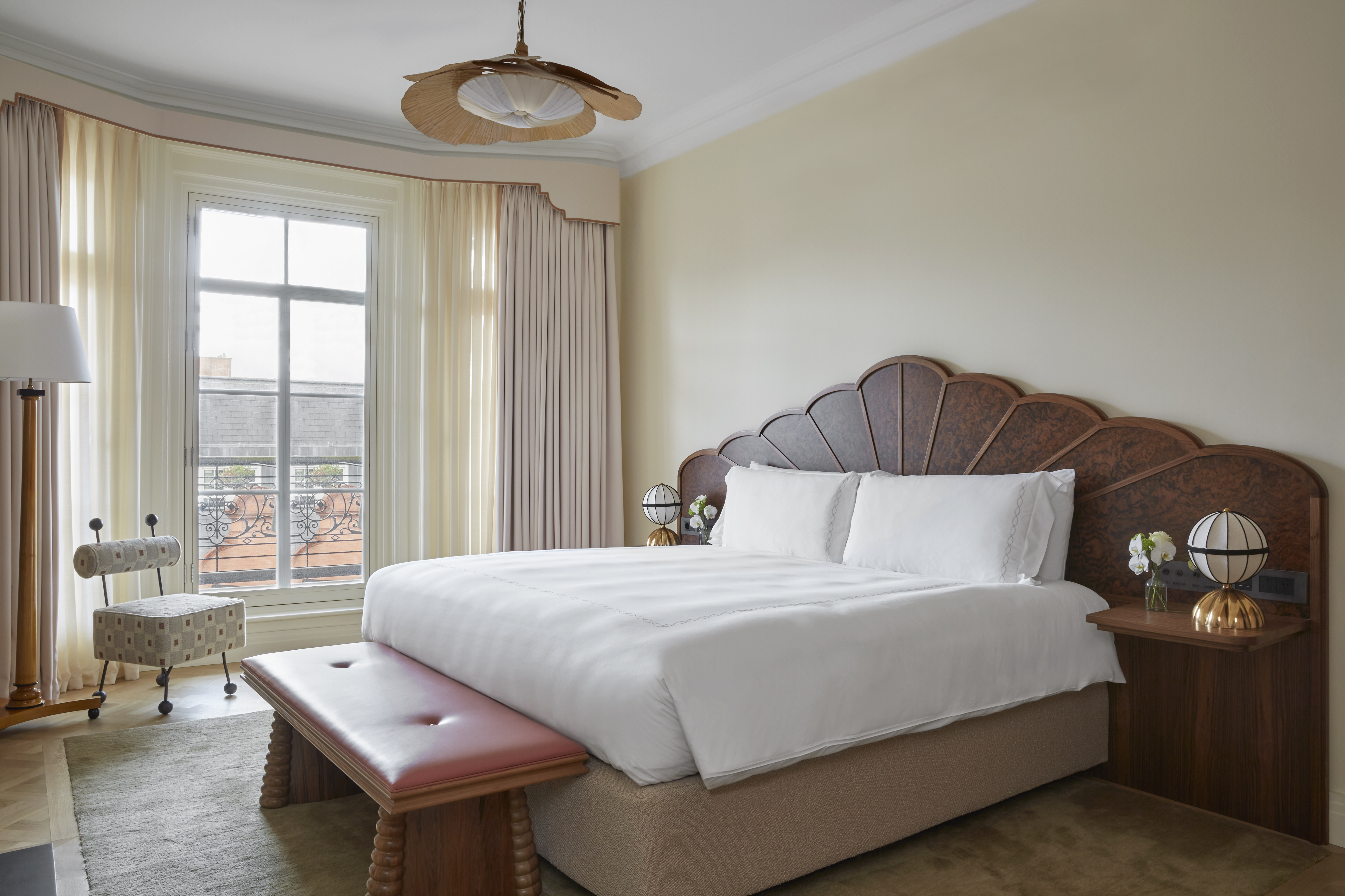 claridge's bright young things sleepover
