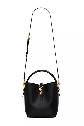 Le 37 Small Bucket Bag in Shiny Leather