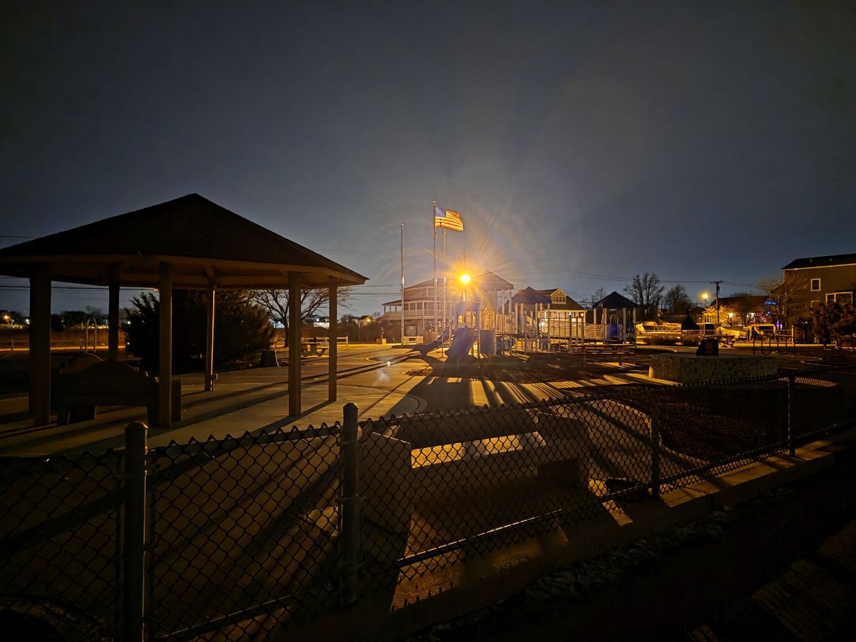 Samsung Galaxy S25 Ultra low light sample.