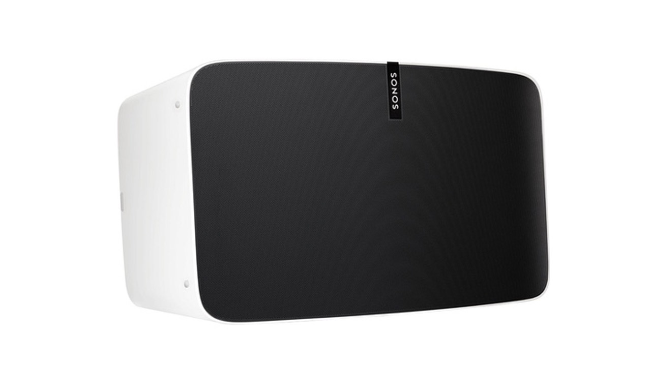 the sonos play:5 in black and white
