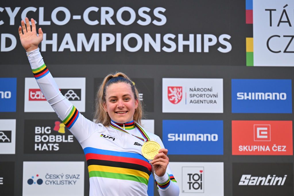 Zoe Backstedt in the Under 23 women's cyclocross world champion's rainbow jersey