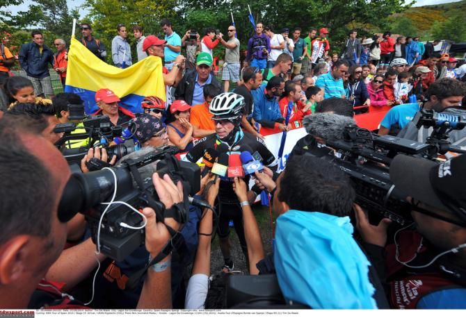 Rigoberto Uran (Omega Pharma-Quick Step) with the press