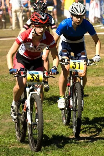 The women race at the MTB Port of Tallinn GP