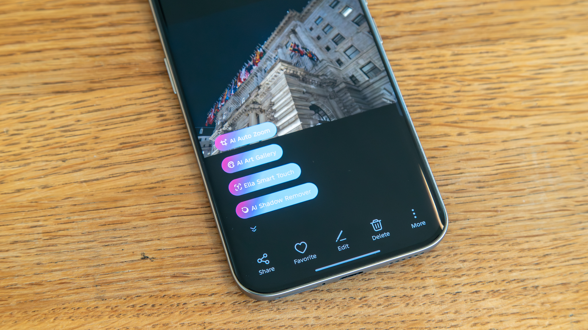 AI features in the Camon 50 Ultra Gallery app