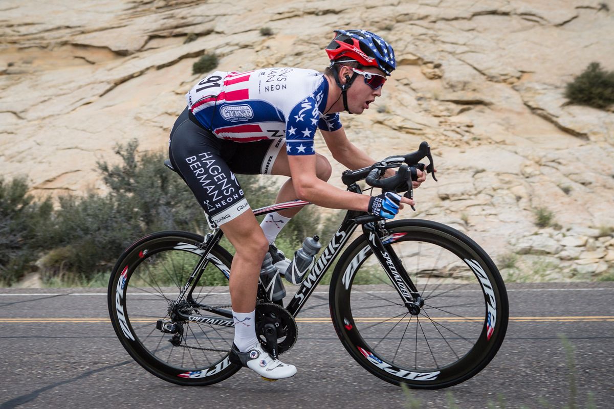 Gregory Daniel (Axeon) on a descent