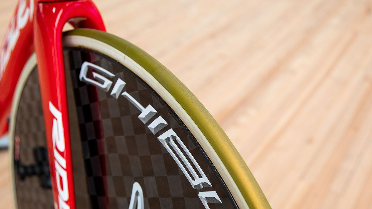 Campagnlo Ghibli carbon disc wheels are paired with special tubulars from Vittoria