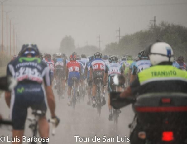 The heavy rain made conditions treacherous.