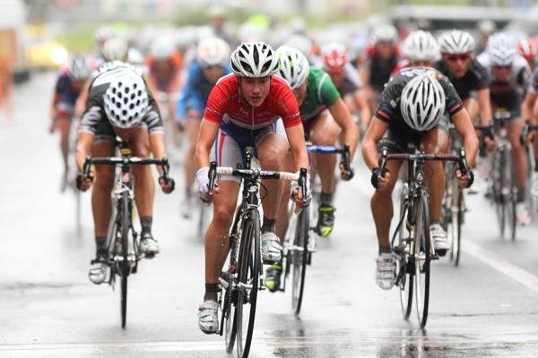 The finale: Marianne Vos (Nederland Bloeit) wins ahead of Elizabeth Armitstead (Cervelo Test Team) and Giorgia Bronzini (Gauss Rdz Ormu).