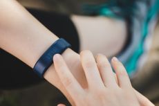 Woman wears a smart watch