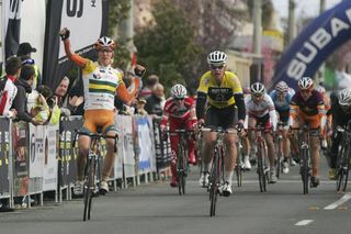 Anthony Giacoppo (Genesys) wins Stage 7 of the Tour of the Great South Coast ahead of Samuel Witmitz (Team Budget Forklifts)