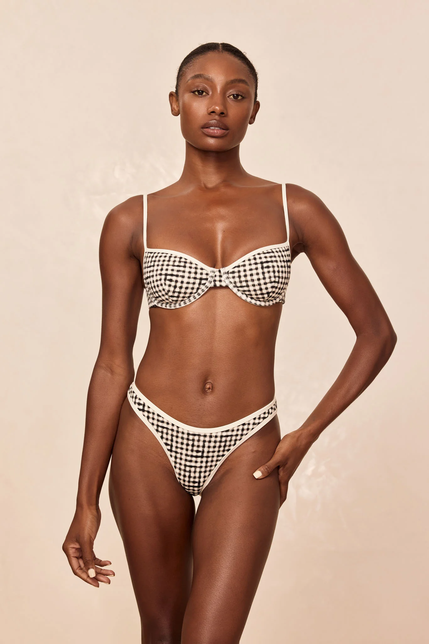 Monday Swimwear, Capri Top Colorblock