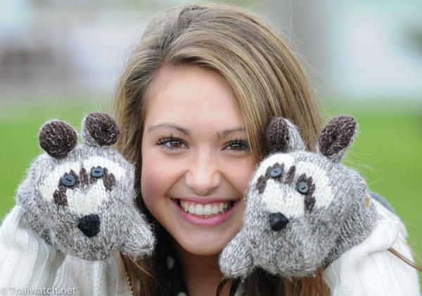 This 15-yr-old cyclo-cross fan brought a couple of friends with her to the race