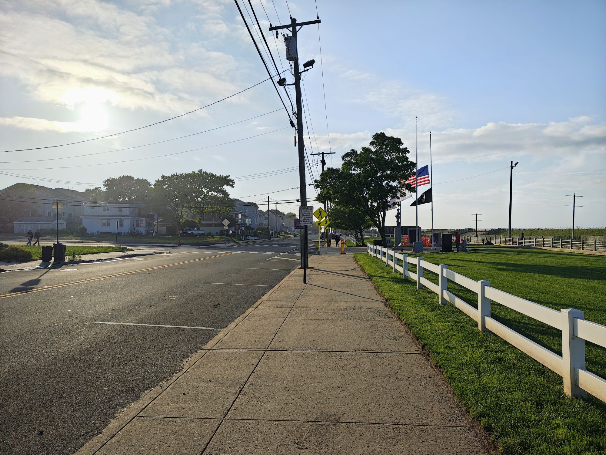 Motorola Razr Plus 2024 dynamic range sample.