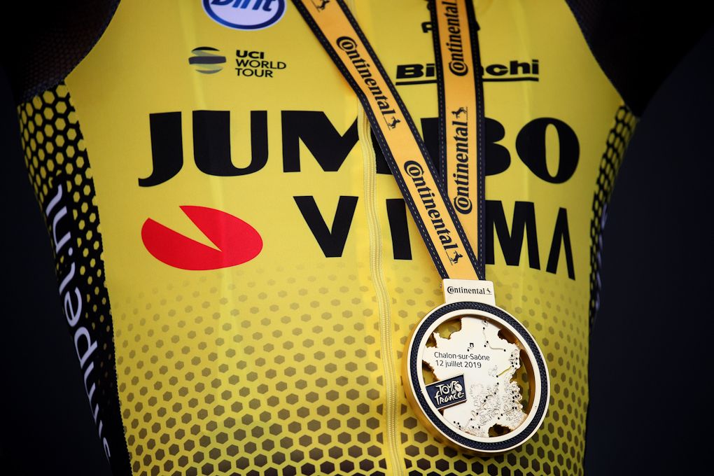 A stage winner's medal for Dylan Groenewegen at the 2019 Tour de France