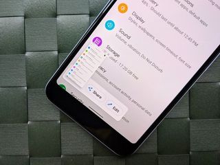Android 11 screenshot menu on Android 11