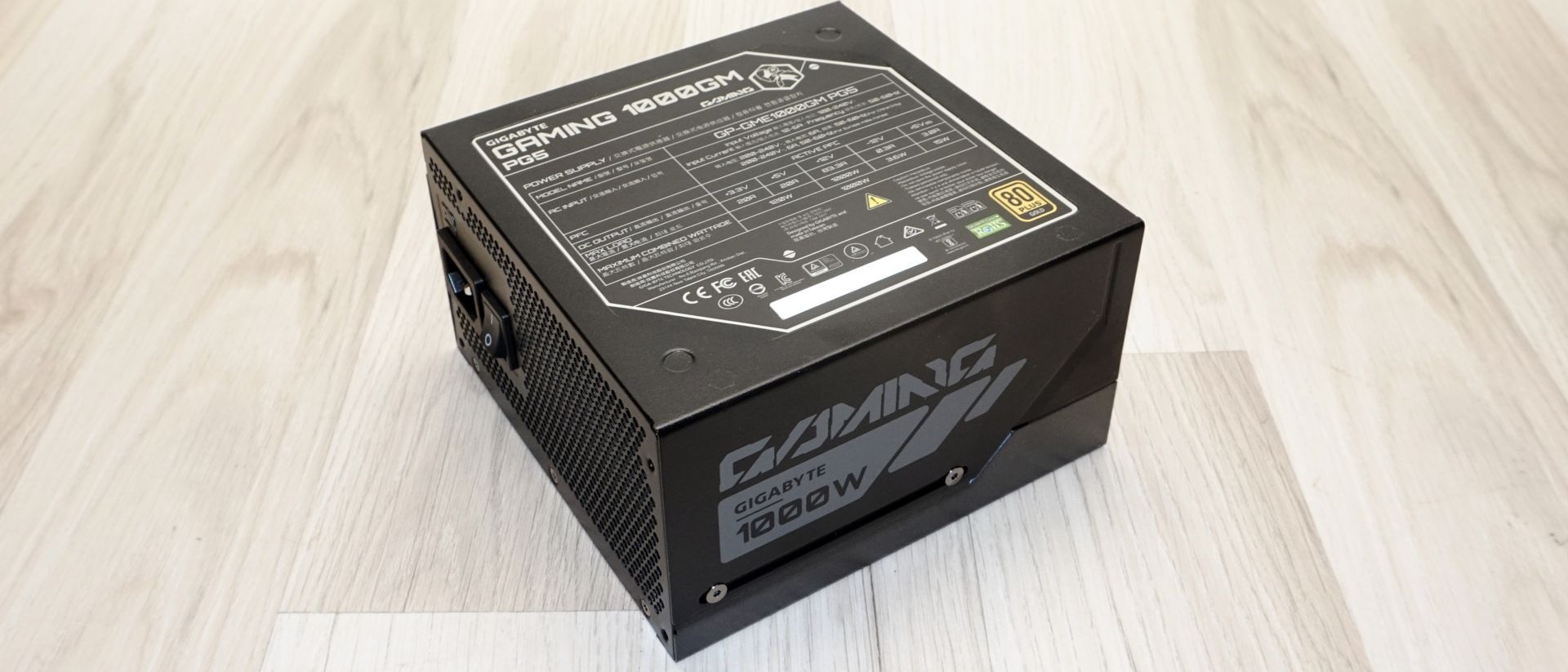 Gigabyte 1000GM PG5 1000W power supply review: Impressive Platinum-level efficiency with T-Guard thermal protection