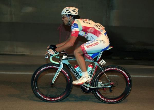 Roberto Ferrari (Androni Giocattoli) on his way to third
