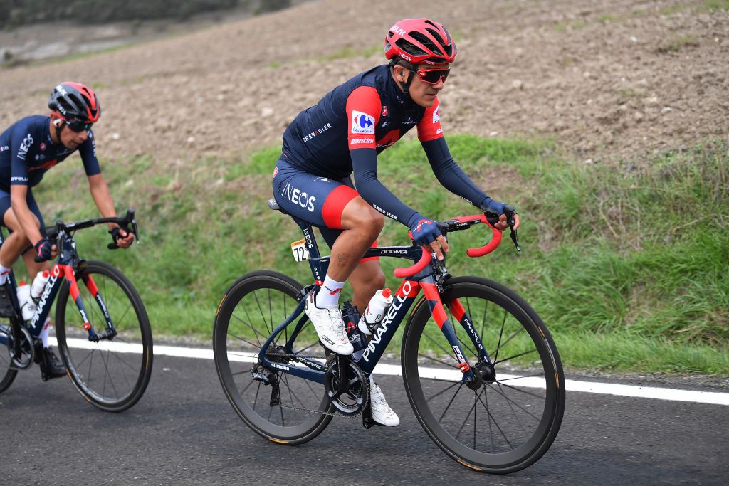 VILLANUEVA DE VALDEGOVIA SPAIN OCTOBER 27 Richard Carapaz of Ecuador and Team INEOS Grenadiers Red Leader Jersey during the 75th Tour of Spain 2020 Stage 7 a 1597km from VitoriaGasteiz to Villanueva de Valdegovia lavuelta LaVuelta20 La Vuelta on October 27 2020 in Villanueva de Valdegovia Spain Photo by Justin SetterfieldGetty Images