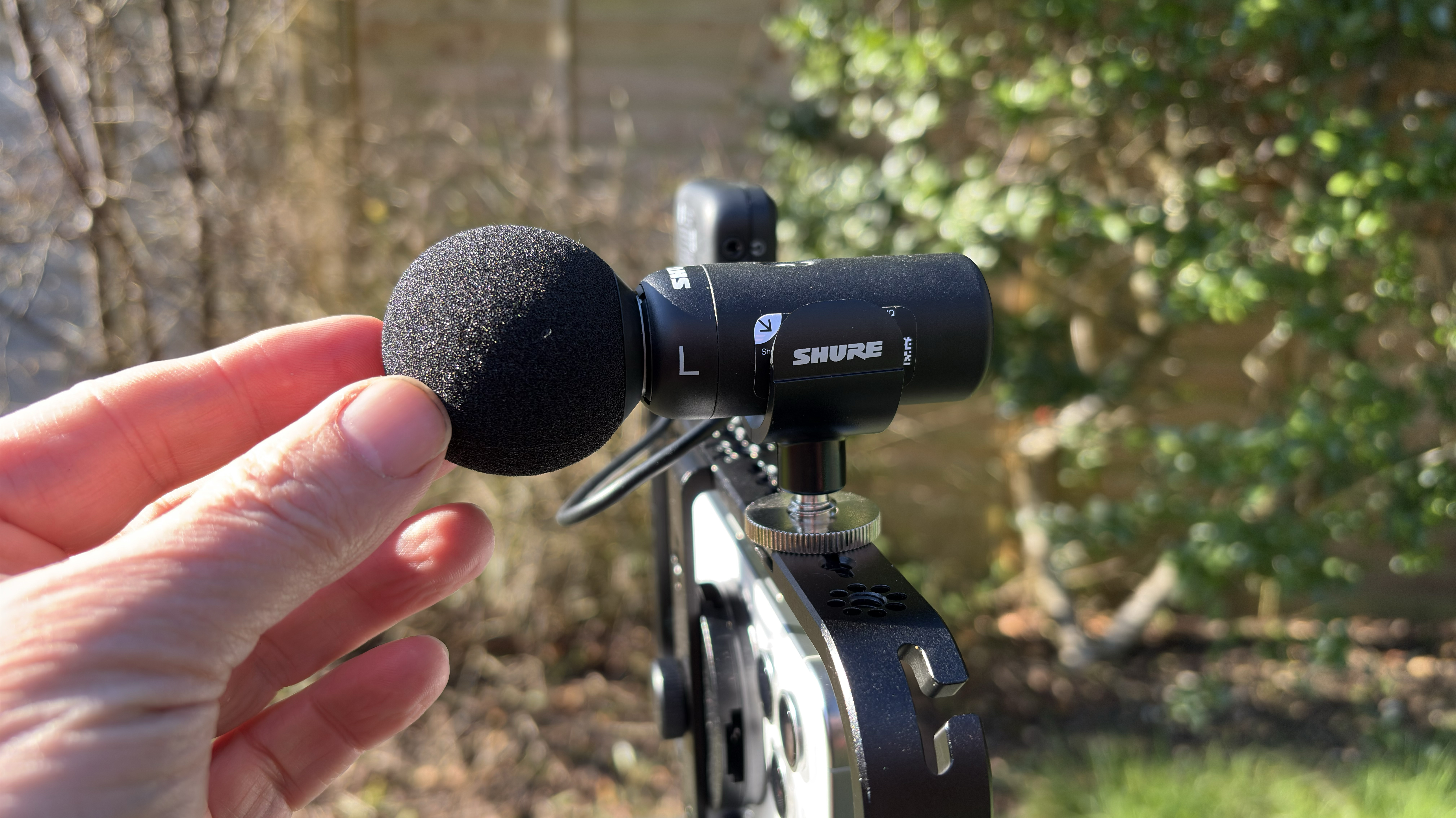 Shure MoveMic 88+ microphone