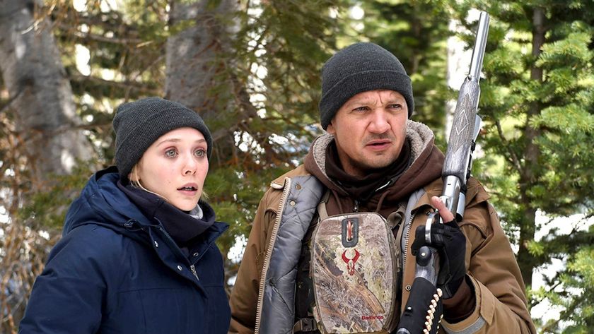 Elizabeth Olsen and Jeremy Renner in Wind River