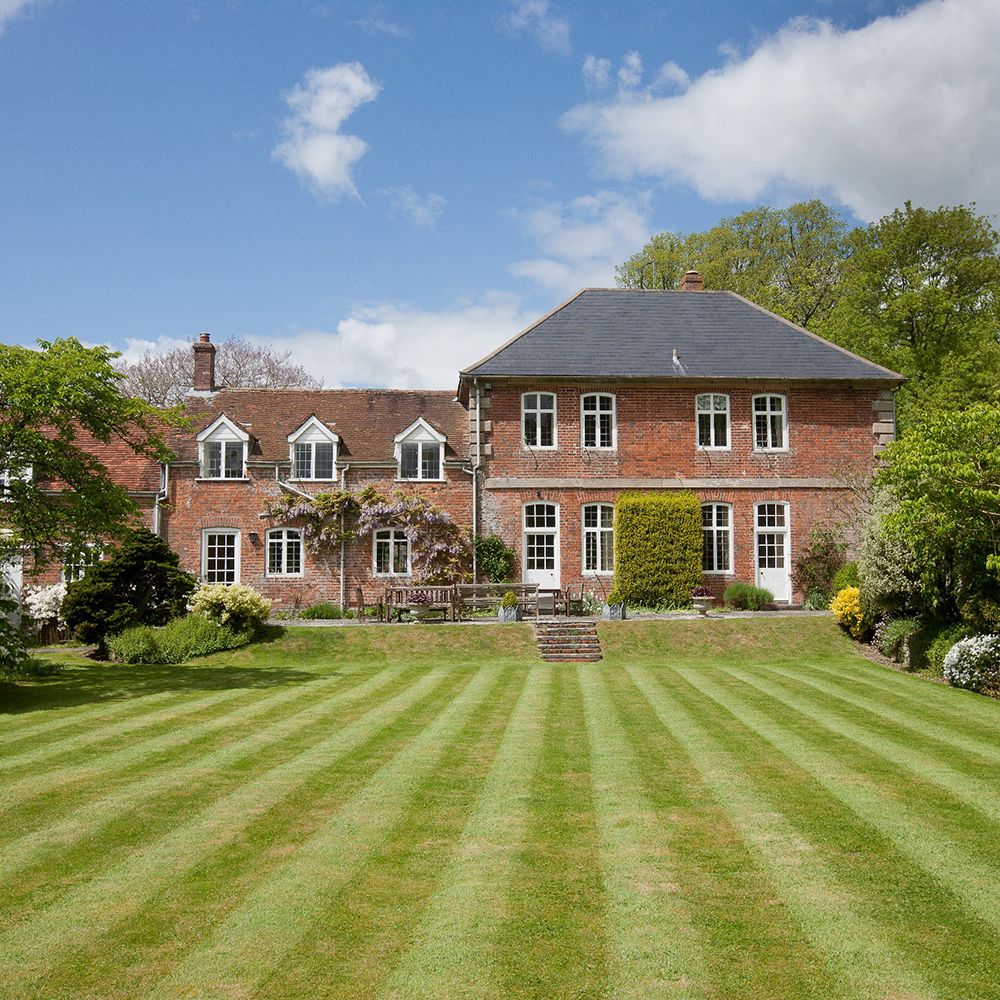 Vivien Leigh's house, Manor Farm, is for sale for £1.1million | Ideal Home