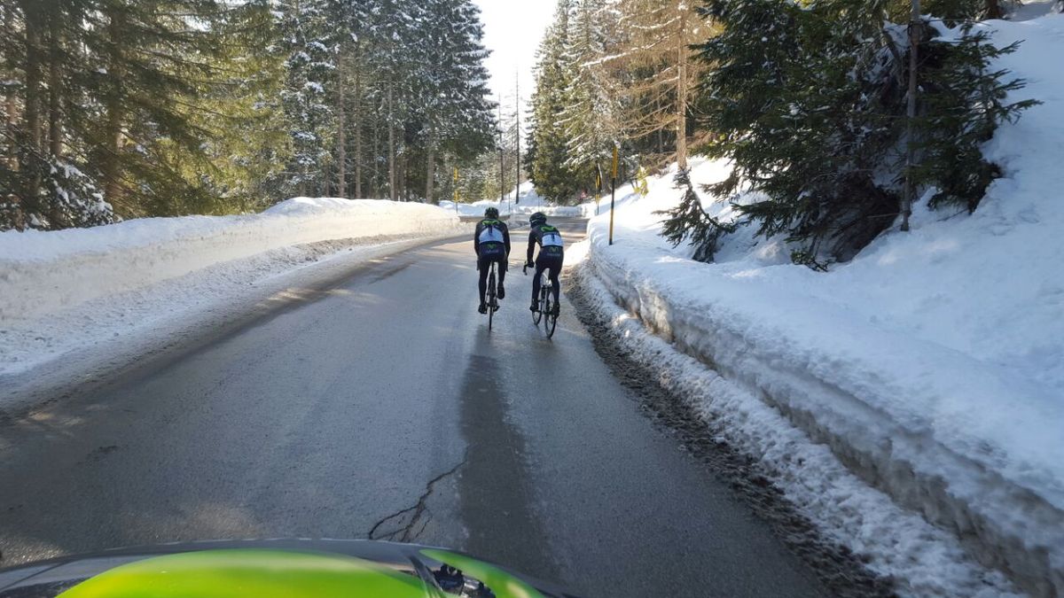 Alejandro Valverde and Andrey Amador (Movistar) preview the route for stage 14 of the Giro d'Italia