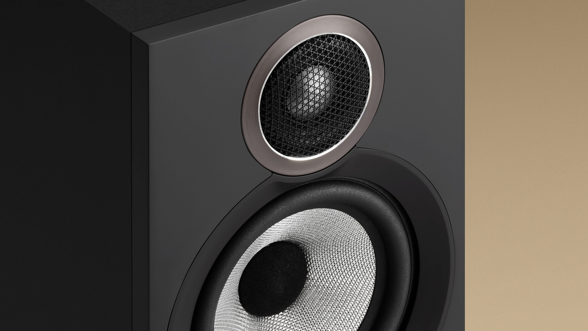 Bowers & Wilkins 607 S3