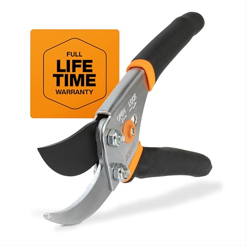 Fiskars Bypass Pruning Shears, 5/8" Cut Capacity Garden Clippers