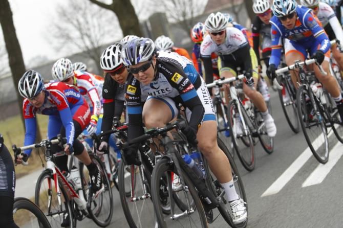 2012 winner, Chloe Hosking (Hitec Products) in the bunch