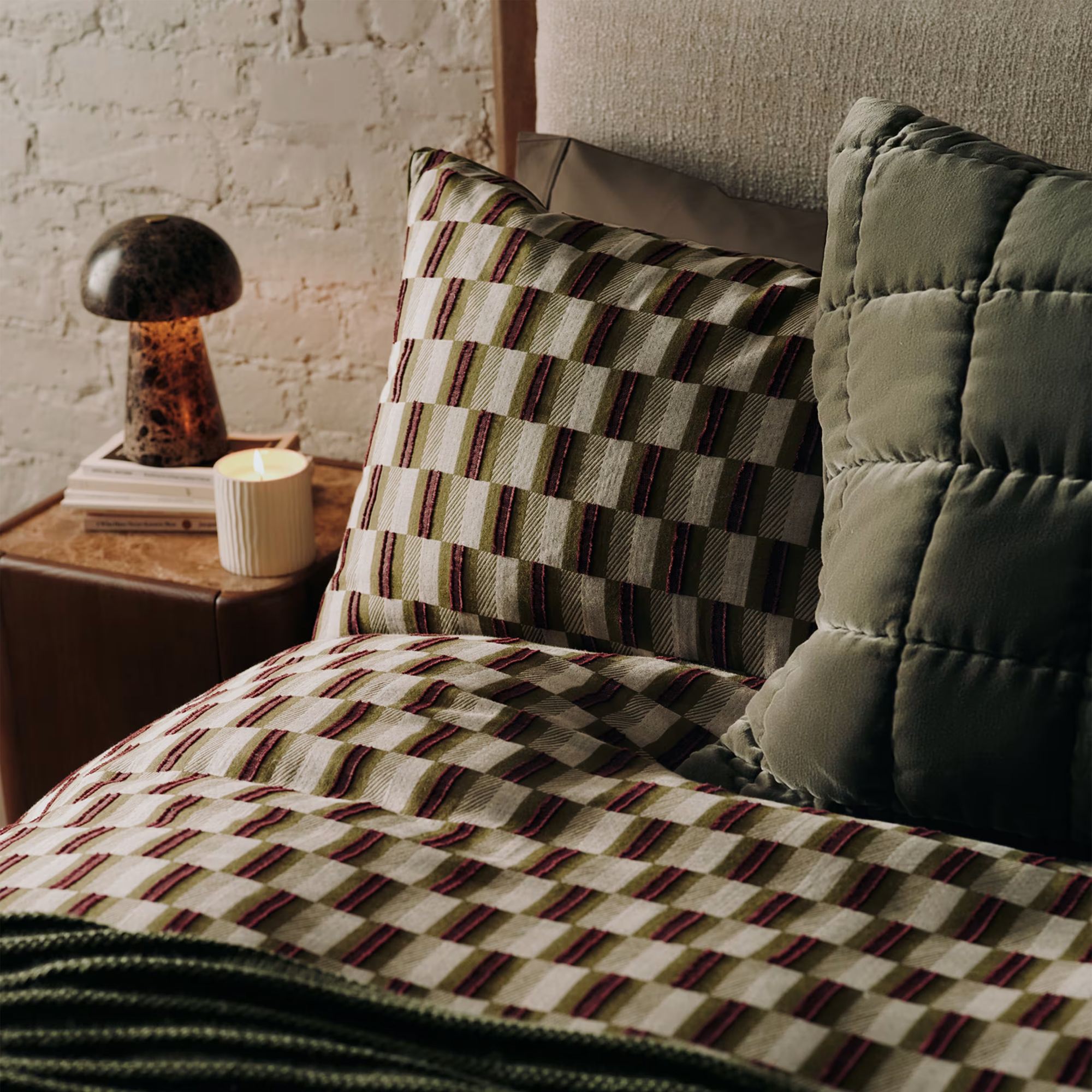 M&amp;amp;S zipped duvet cover set