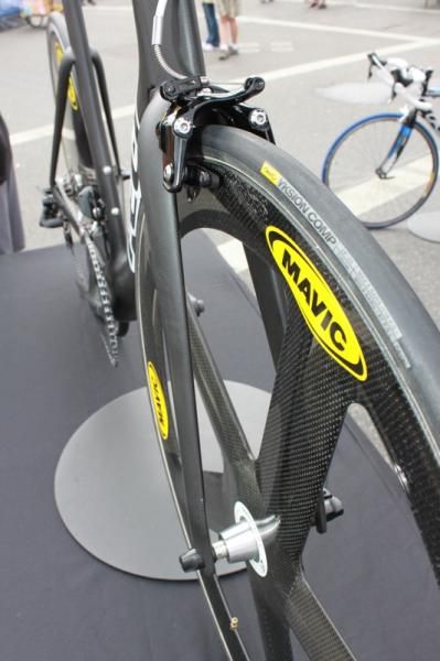 Not only are the frame and fork redesigned, but the seatpost, stem and brakeset are also made to complement the package.