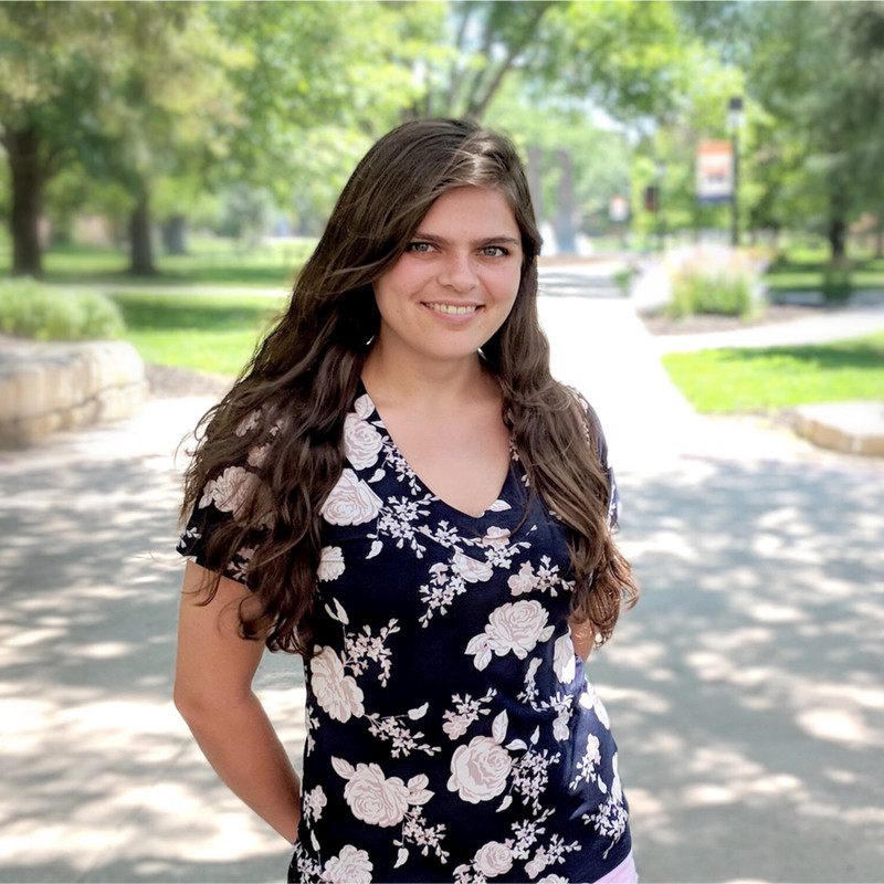 Whitney Laritson headshot