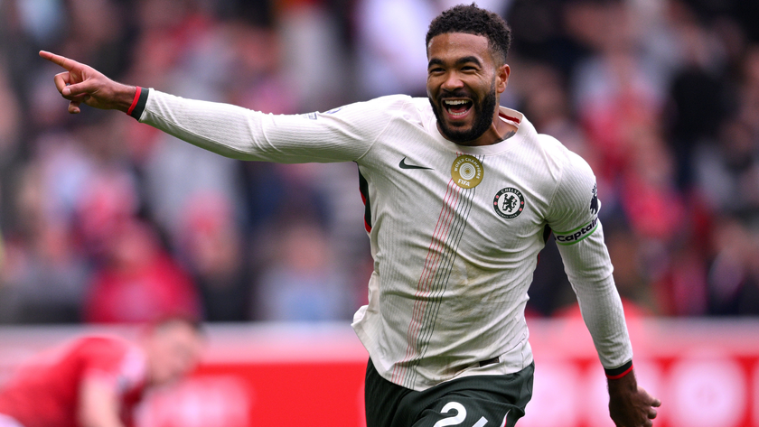 Reece James ofChelsea celebrates scoring his team&#039;s third goal during the Premier League match between Nottingham Forest and Chelsea at City Ground on October 18, 2025 in Nottingham, England. 