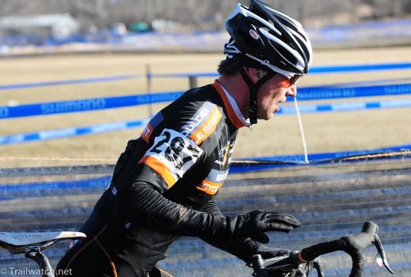 Peter Webber (Boulder Cycle Sport) making a bike change