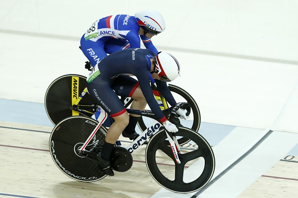 Rebecca James (Great Britain) tops Virginie Cueff (France)