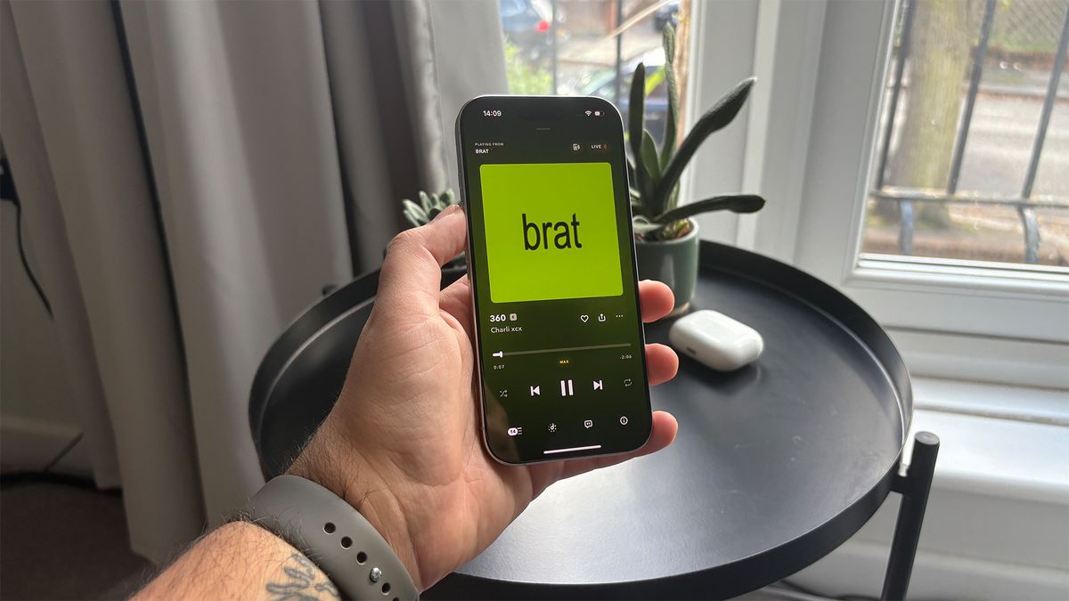 Apple iPhone 16 Pro smartphone