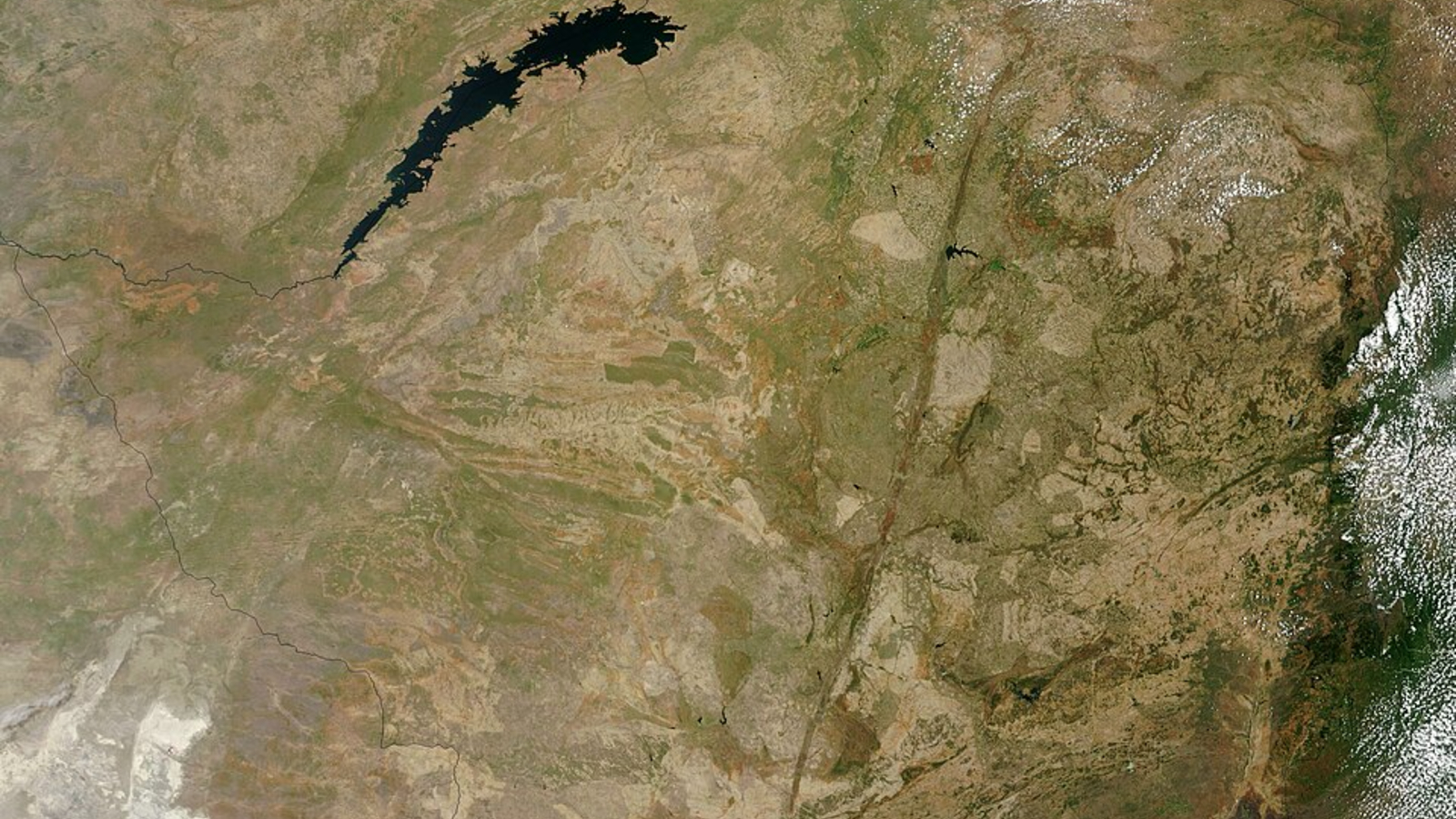 A satellite photo showing the entire length of the Great Dyke of Zimbabwe