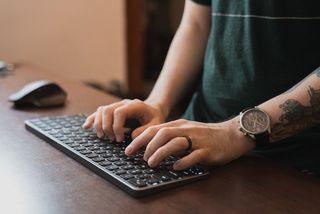 Satechi Compact Backlit Bluetooth Keyboard