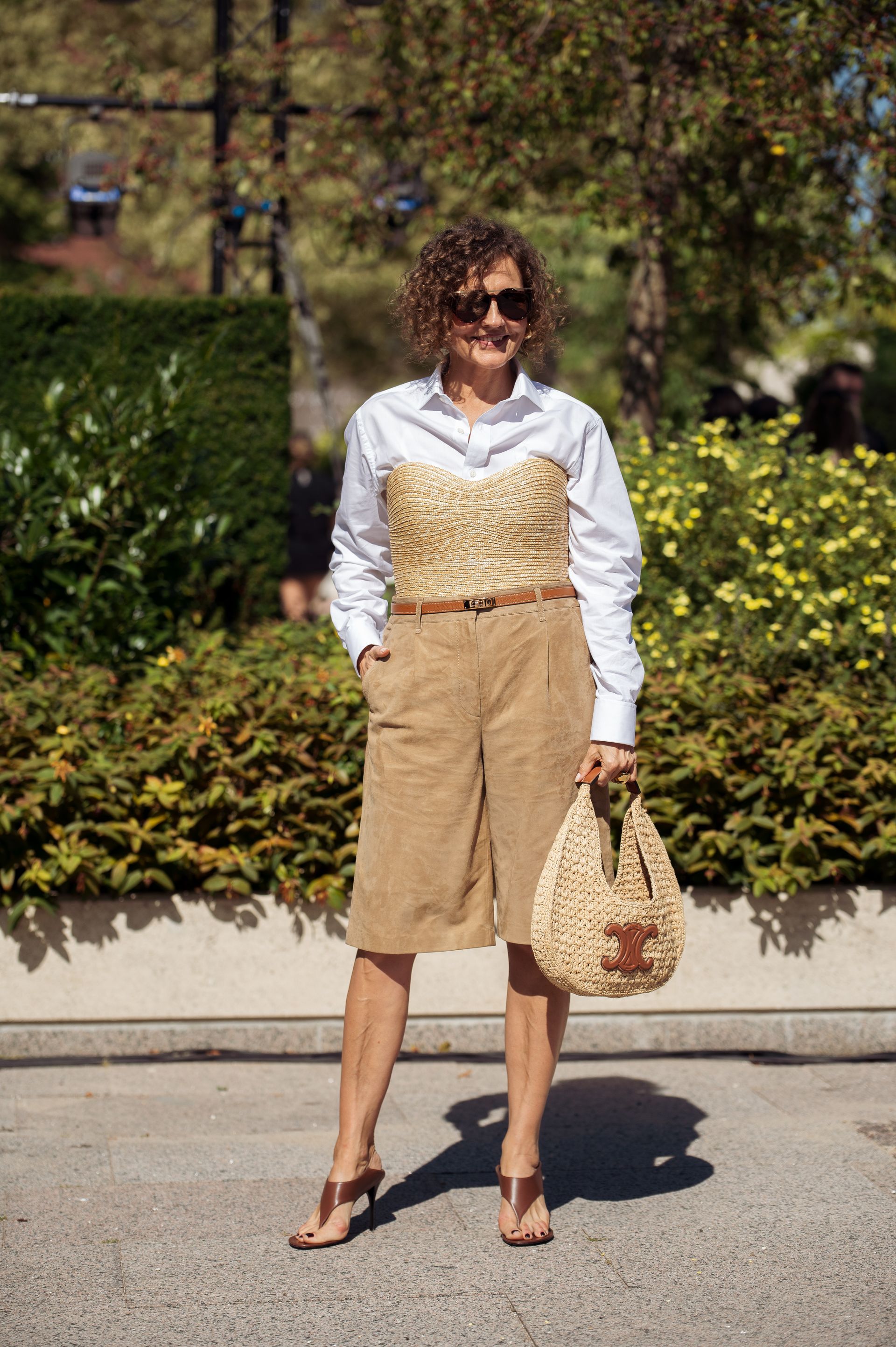 3JRuTBDjowXHi94c5VUqo6-320-80 7 人のファッション関係者に、クローゼットの中で最も物議を醸したもの - こぼれたものを教えてもらいました