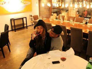 Beyonce and Jay Z enjoying dinner out in Paris
