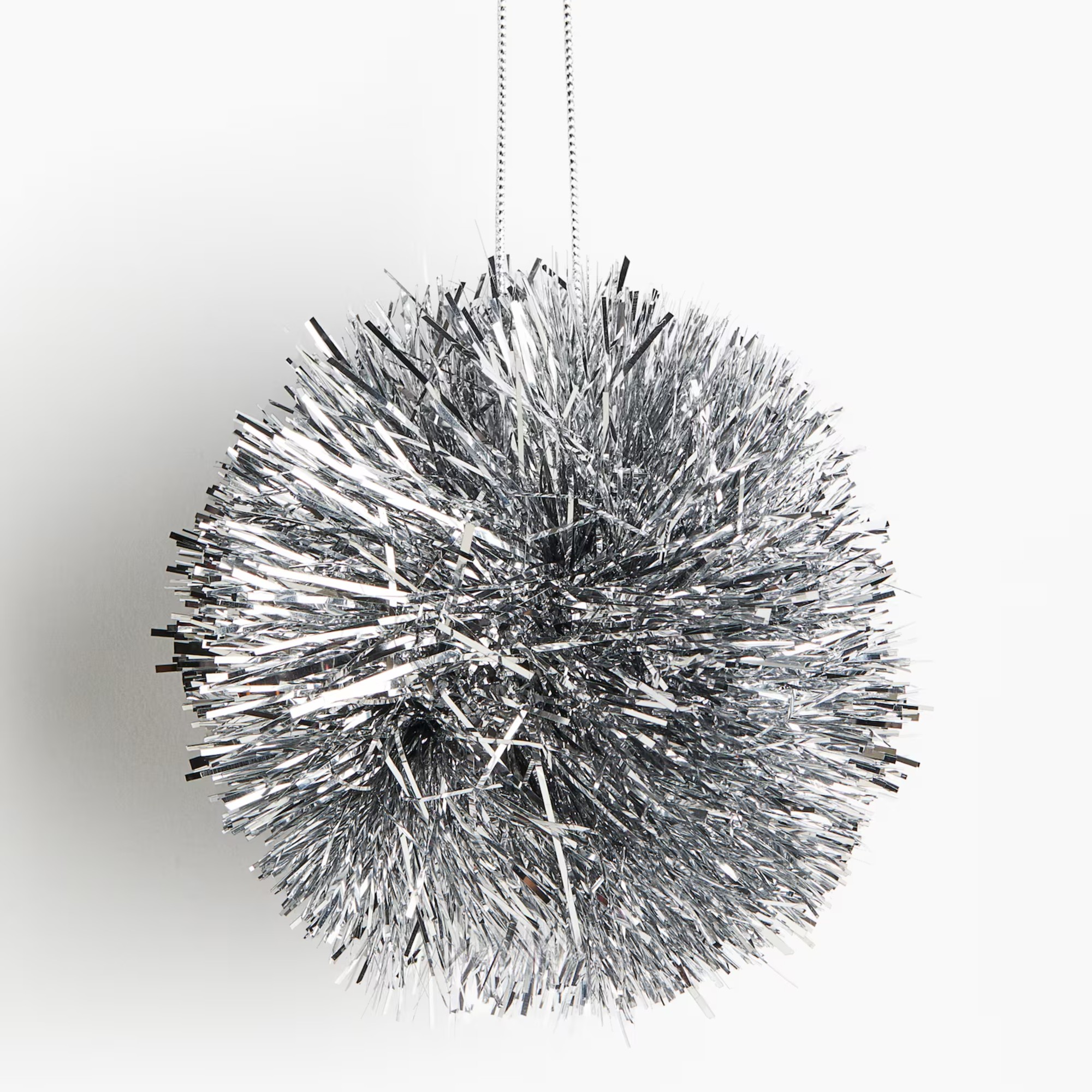 H&amp;amp;M Pom-pom Christmas decoration