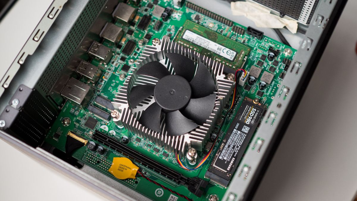 View of the ZimaCube NAS fan