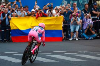 Nairo Quintana ceded the pink jersey on the Giro d'Italia's final stage.