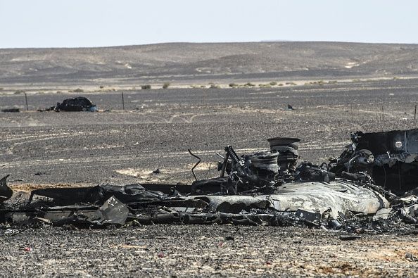 Debris from the Russian plane that crashed in Egypt&amp;#039;s Sinai Peninsula