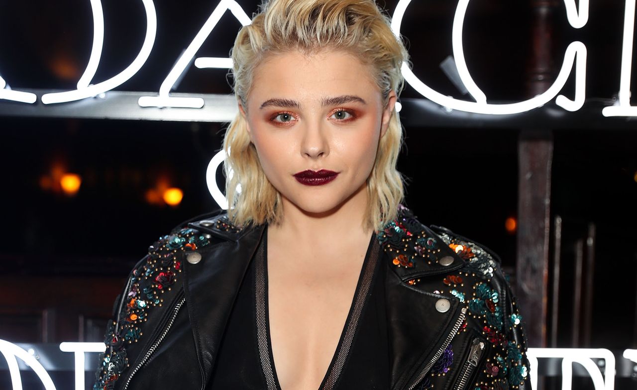 Chloe Moretz Snow White